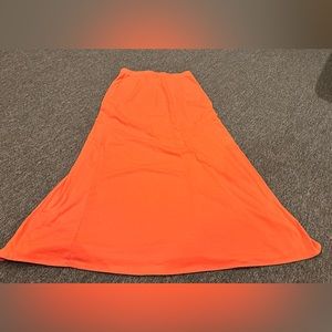 EUC The Limited Women’s XS Orange skirt